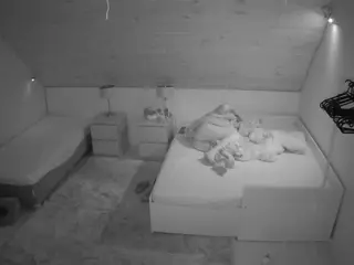 Julmodels Bedroom-C2's Live Sex Cam Show