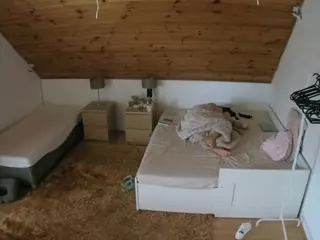 Julmodels Bedroom-C2's Live Sex Cam Show
