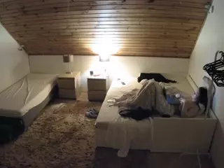 Julmodels Bedroom-C2's Live Sex Cam Show