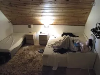 Julmodels Bedroom-C2's Live Sex Cam Show