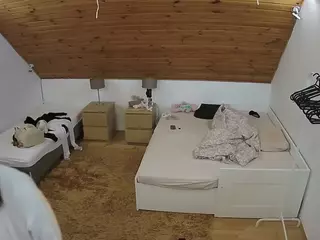 Julmodels Bedroom-C2's Live Sex Cam Show