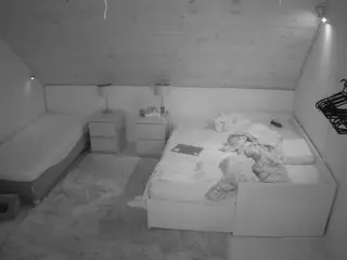 Julmodels Bedroom-C2's Live Sex Cam Show
