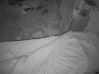Julmodels Bedroom-C3's Live Sex Cam Show