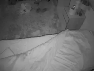 Julmodels Bedroom-C3's Live Sex Cam Show