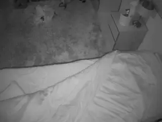 Julmodels Bedroom-C3's Live Sex Cam Show