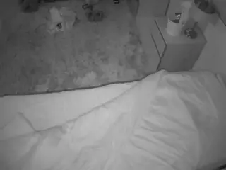 Julmodels Bedroom-C3's Live Sex Cam Show