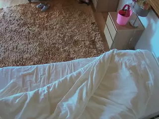 Julmodels Bedroom-C3's Live Sex Cam Show