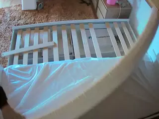 Julmodels Bedroom-C3's Live Sex Cam Show