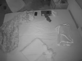 Julmodels Bedroom-C3's Live Sex Cam Show