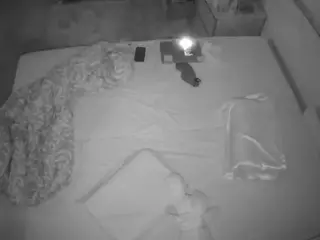 Julmodels Bedroom-C3's Live Sex Cam Show