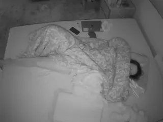 Julmodels Bedroom-C3's Live Sex Cam Show
