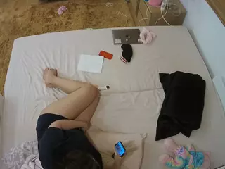 Julmodels Bedroom-C3's Live Sex Cam Show