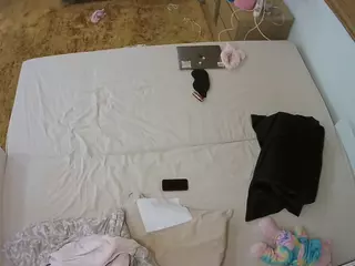 Julmodels Bedroom-C3's Live Sex Cam Show