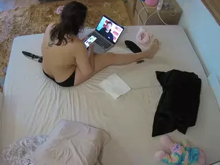 Julmodels Bedroom-C3's Live Sex Cam Show