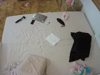 Julmodels Bedroom-C3's Live Sex Cam Show
