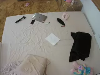 Julmodels Bedroom-C3's Live Sex Cam Show