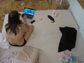 Julmodels Bedroom-C3's Live Sex Cam Show