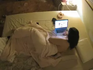 Julmodels Bedroom-C3's Live Sex Cam Show