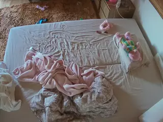 Julmodels Bedroom-C3's Live Sex Cam Show