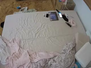 Julmodels Bedroom-C3's Live Sex Cam Show