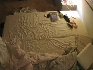 Julmodels Bedroom-C3's Live Sex Cam Show