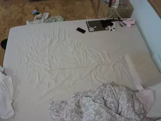 Julmodels Bedroom-C3's Live Sex Cam Show