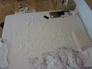 Julmodels Bedroom-C3's Live Sex Cam Show