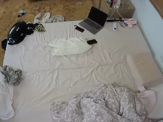 Julmodels Bedroom-C3's Live Sex Cam Show