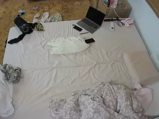 Julmodels Bedroom-C3's Live Sex Cam Show