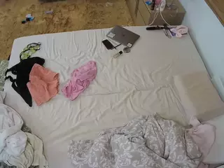 Julmodels Bedroom-C3's Live Sex Cam Show