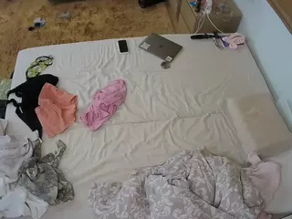 Julmodels Bedroom-C3's Live Sex Cam Show