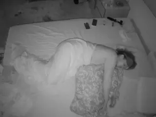 Julmodels Bedroom-C3's Live Sex Cam Show