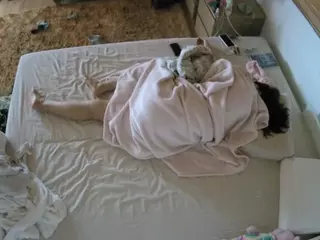 Julmodels Bedroom-C3's Live Sex Cam Show
