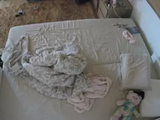Julmodels Bedroom-C3's Live Sex Cam Show