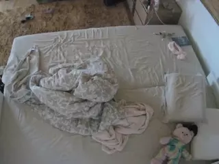 Julmodels Bedroom-C3's Live Sex Cam Show