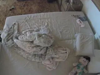 Julmodels Bedroom-C3's Live Sex Cam Show