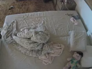 Julmodels Bedroom-C3's Live Sex Cam Show
