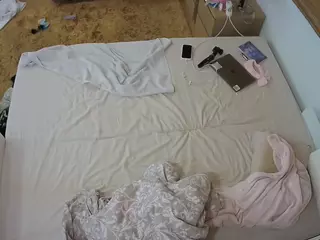 Julmodels Bedroom-C3's Live Sex Cam Show