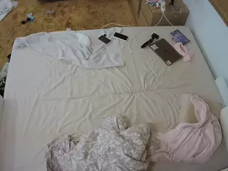 Julmodels Bedroom-C3's Live Sex Cam Show