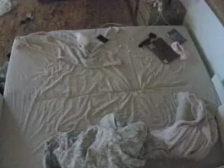 Julmodels Bedroom-C3's Live Sex Cam Show
