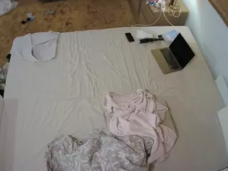 Julmodels Bedroom-C3's Live Sex Cam Show