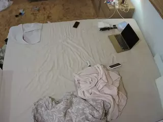 Julmodels Bedroom-C3's Live Sex Cam Show