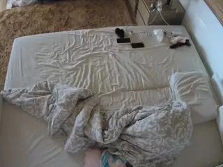 Julmodels Bedroom-C3's Live Sex Cam Show