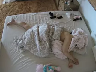 Julmodels Bedroom-C3's Live Sex Cam Show