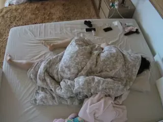 Julmodels Bedroom-C3's Live Sex Cam Show
