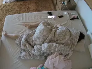 Julmodels Bedroom-C3's Live Sex Cam Show