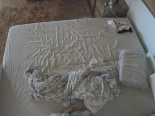Julmodels Bedroom-C3's Live Sex Cam Show