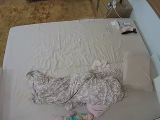 Julmodels Bedroom-C3's Live Sex Cam Show