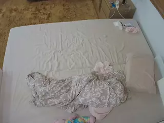 Julmodels Bedroom-C3's Live Sex Cam Show