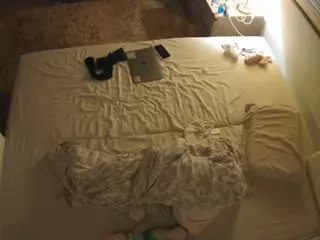 Julmodels Bedroom-C3's Live Sex Cam Show